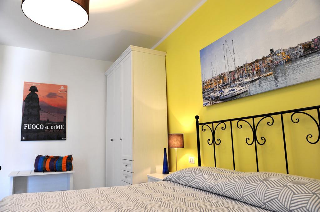 Hotel Il Leone Di Mare Procida Habitación foto